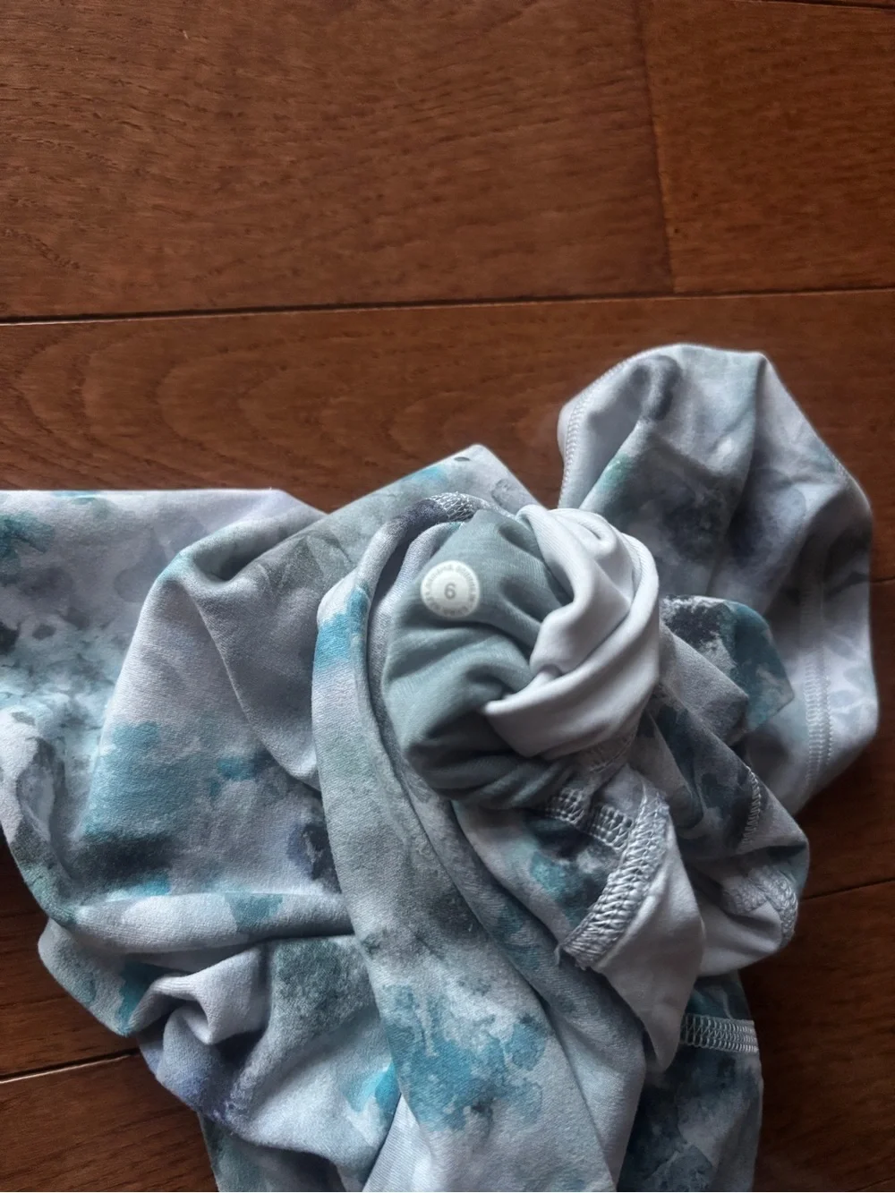 Lululemon Teal and Gray Floral Align Shorts
